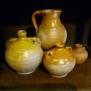 Country Pottery and Related Wares