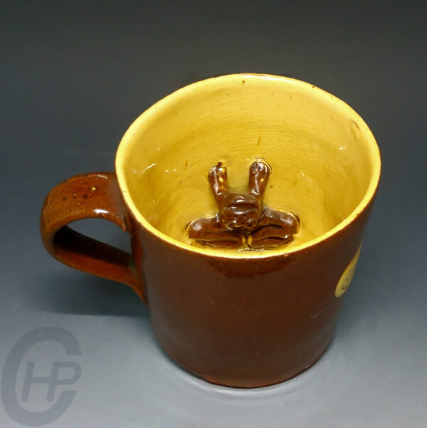 A Rare "Sup It Off" Slipware Frog Mug, Soil Hill, Halifax, Yorkshire, England, Late 19th C. - Image 2
